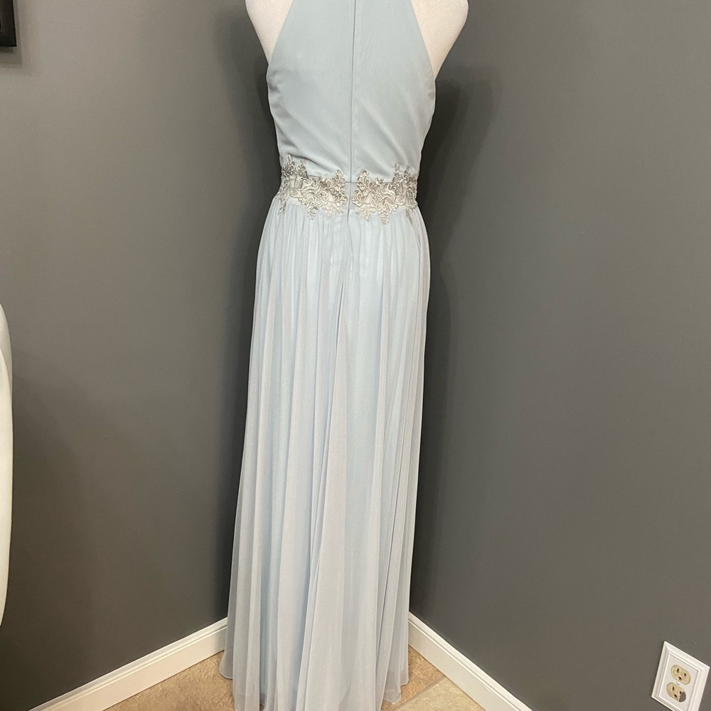 BETSY & ADAM Pale Blue Embroidered Sequin Halter Gown Sz4 Formal Prom Holiday - Picture 4 of 17